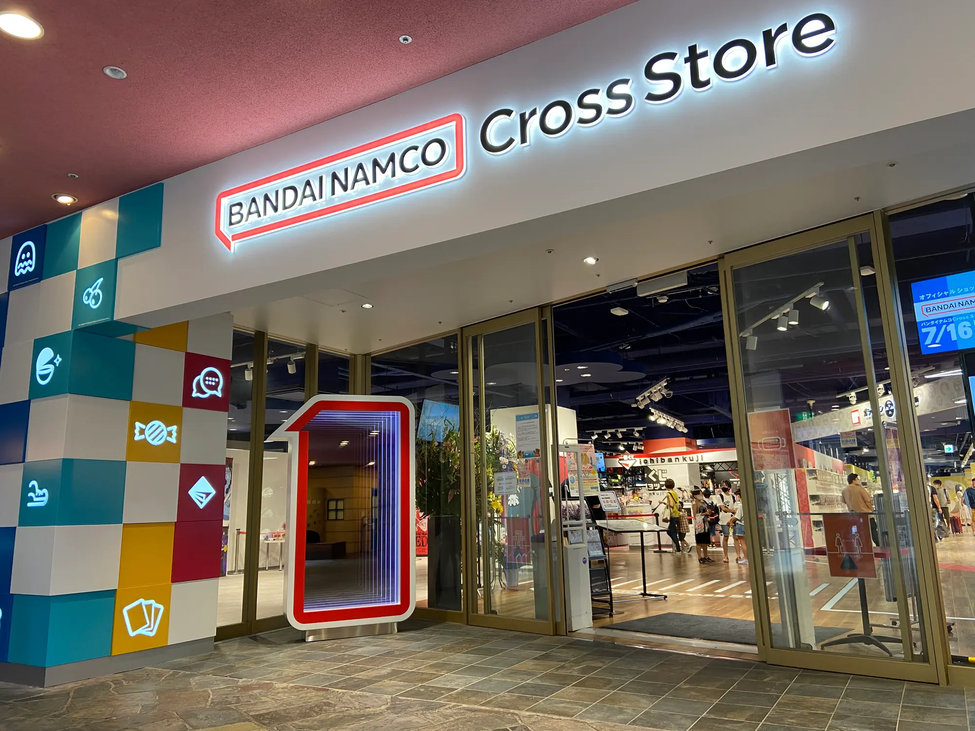 Bandai Namco Cross Store, which offer in one venue products from Bandai Namco Group companies and experience-based events, opened in Yokohama and Hakata.