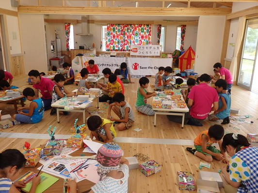 宮城県名取市の子ども達とプラモデル作りを行いました。