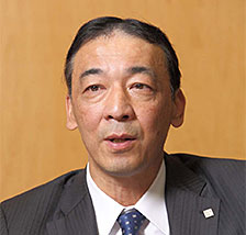 株式会社バンダイ 代表取締役社長　川口 勝