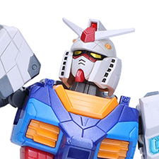 RX-78F00/E GUNDAM figure
